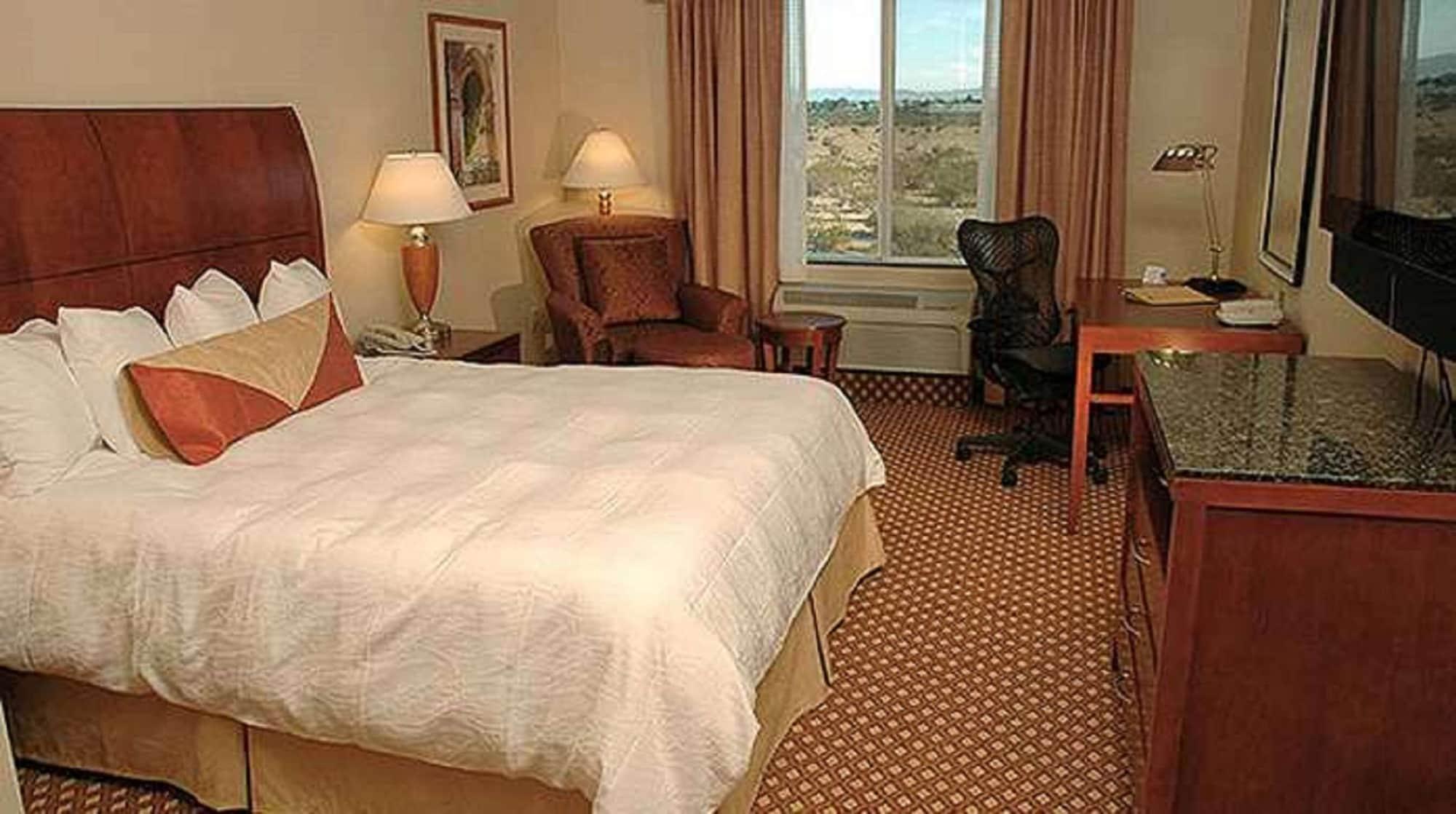 Hilton Garden Inn Victorville Exterior photo